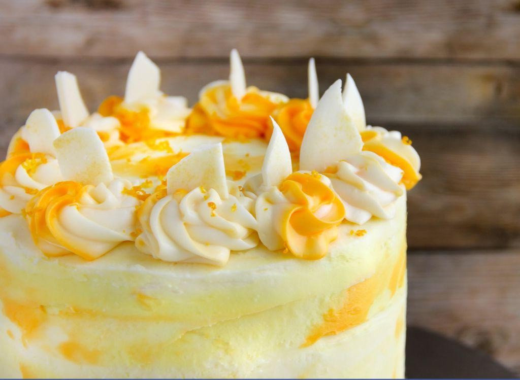 Meyers Lemon Layer Cake