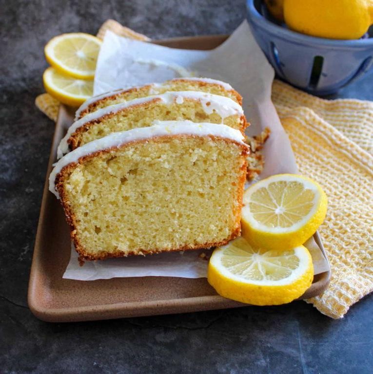 Meyers Lemon Pound Cake