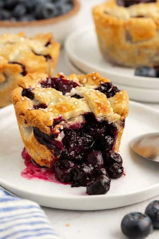 Mini Graham Cracker Crust Blueberry Pies