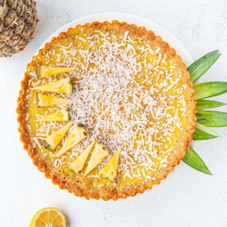 Mini Graham Cracker Crust Pineapple Pies