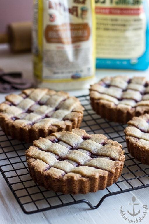Mini Linzertorte Bites