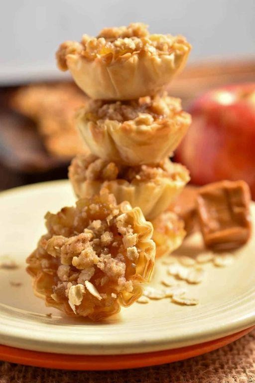 Mini Phyllo Shells with Apple and Cinnamon