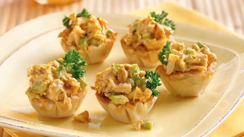 Mini Phyllo Shells with Chicken Curry