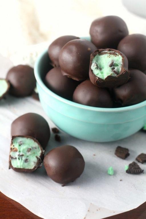 Mint Chocolate Chip Goo Balls