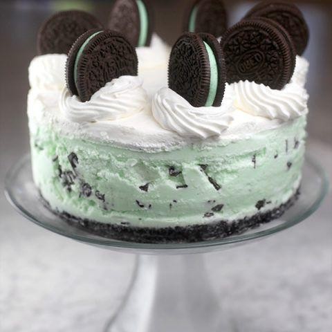 Mint Cookies and Cream Ice Cream Cake