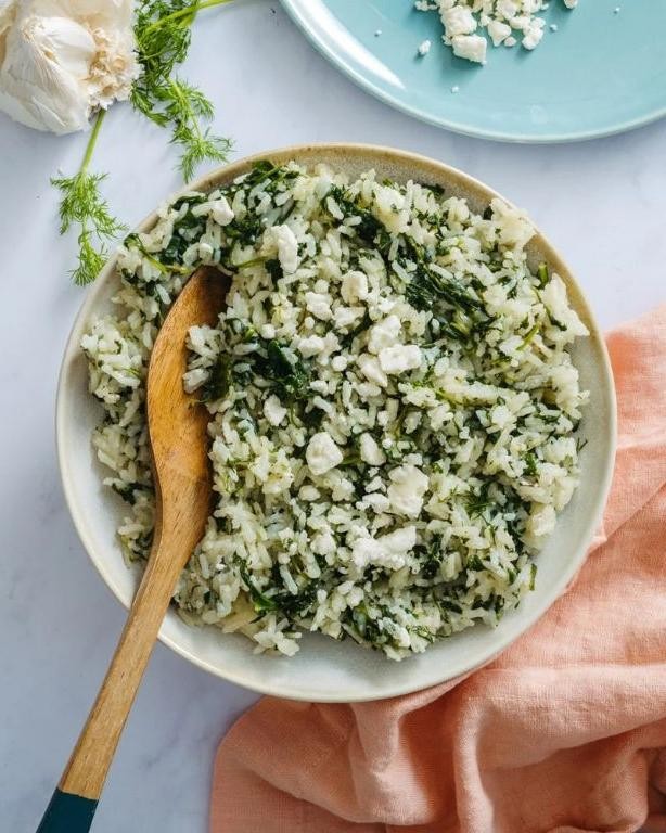 Minute Rice with Spinach and Feta