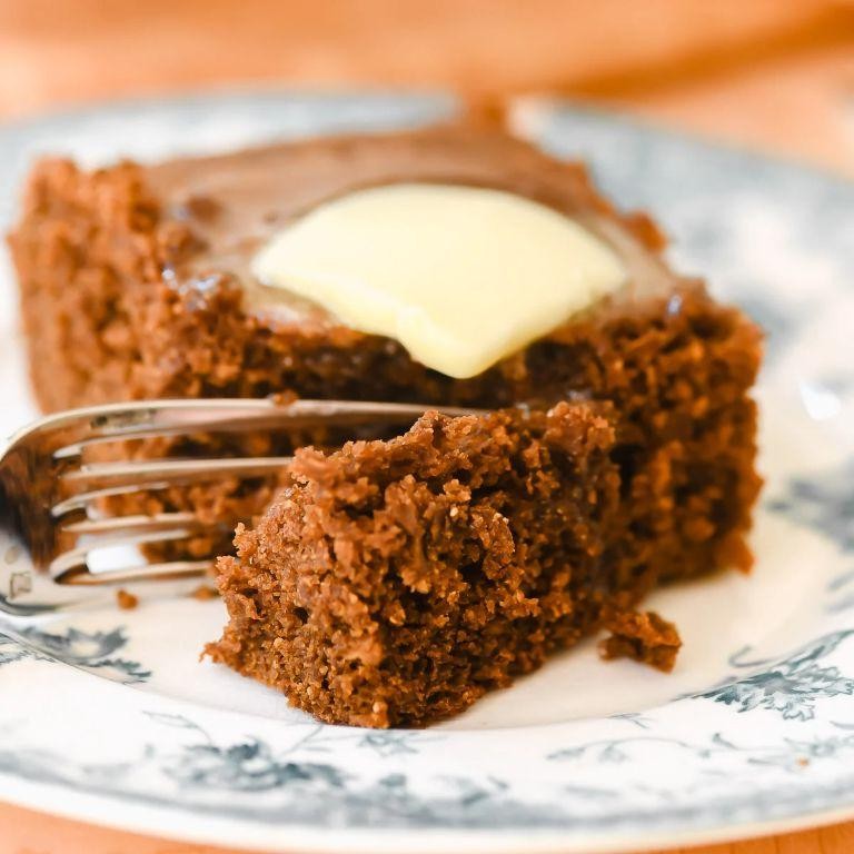 Molasses Cornbread
