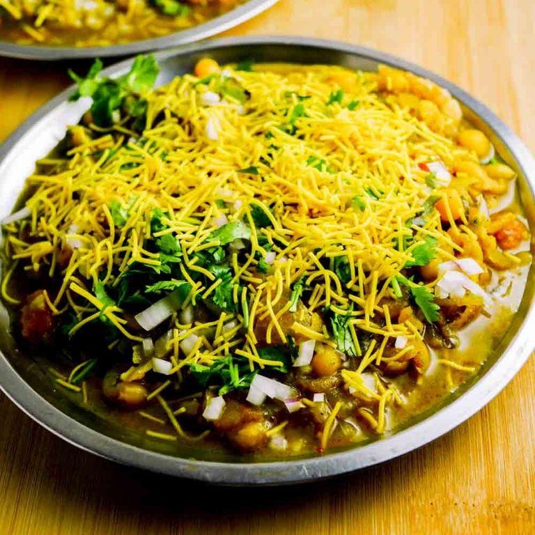 Mushroom Poori Masala