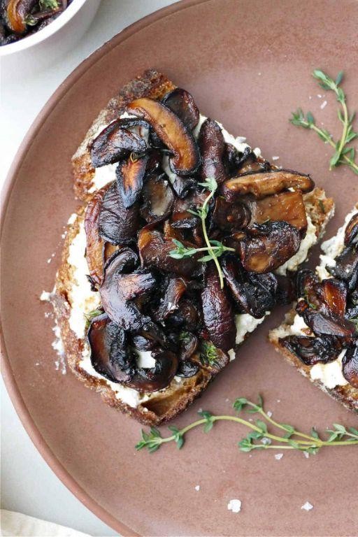 Mushroom and Ricotta Toast with Truffle Oil