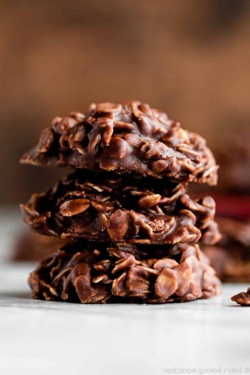 No-Bake Peanut Butter Oatmeal Cookies