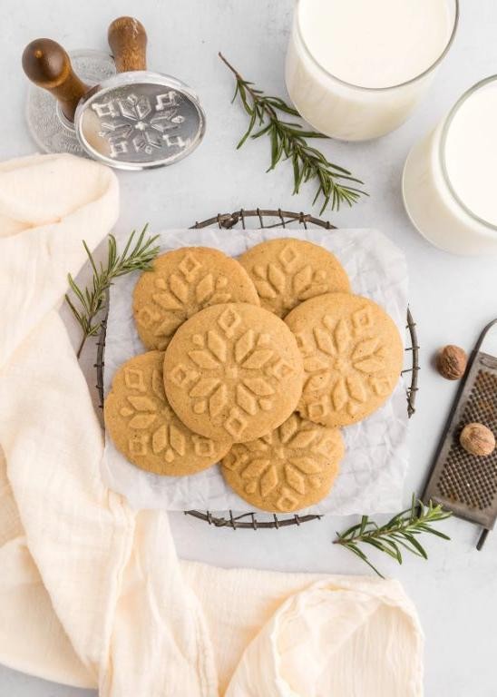 Nutmeg Cookies