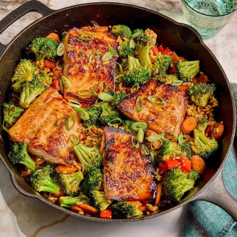 One Pan Honey Garlic Salmon and Vegetables