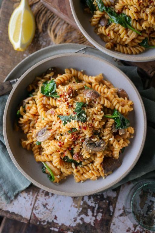 One Pot Creamy Mushroom Pasta