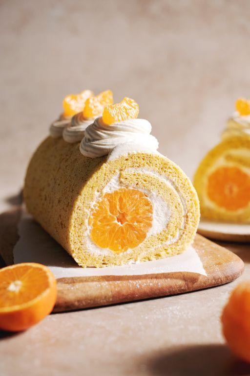 Orange Marmalade Jelly Roll