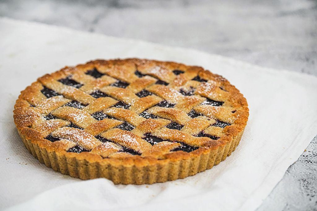Orange Zest Linzertorte