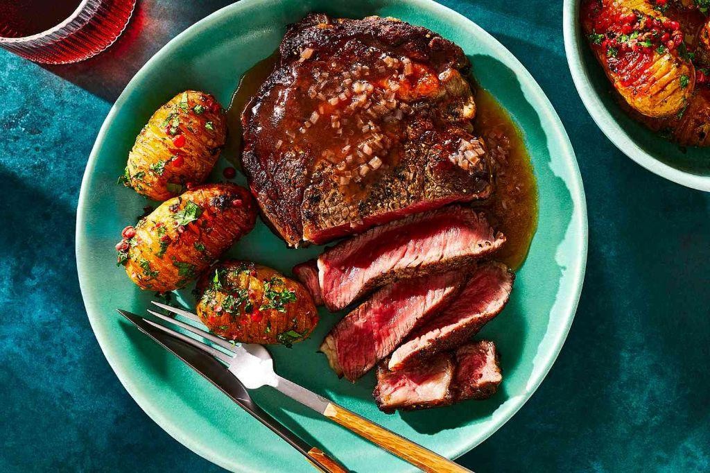 Pan-Seared Steak Au Poivre with Red Wine Reduction
