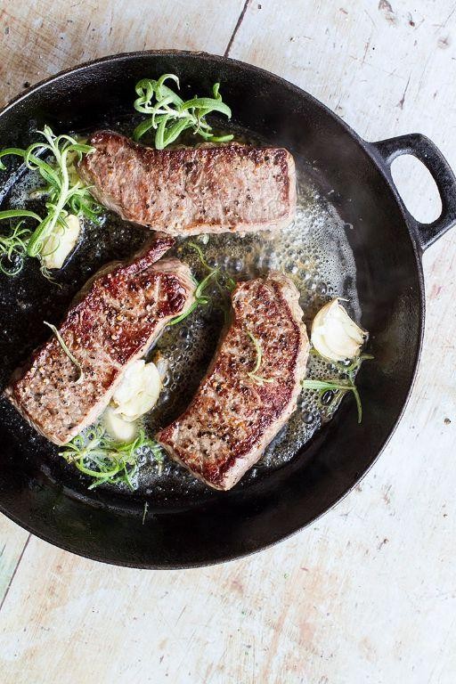Pan-Seared Thin Sirloin Steak with Rosemary