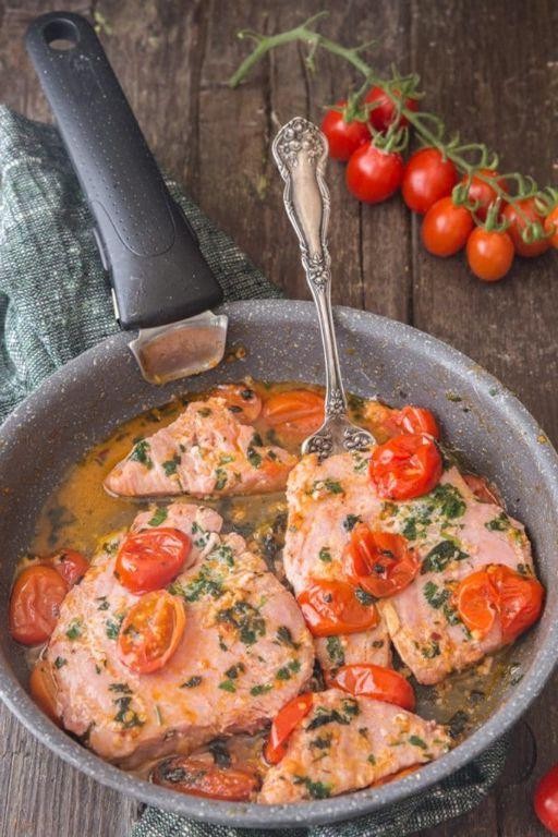 Pan-Seared Tuna Steak with Tomato Basil Relish