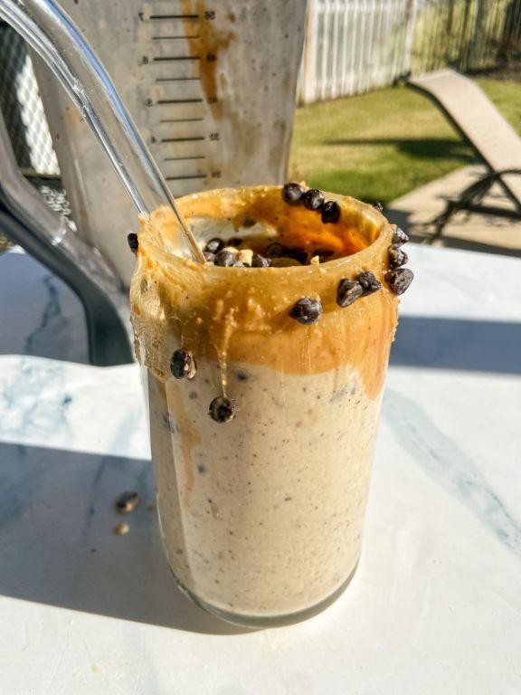 Peanut Butter Chip Smoothie