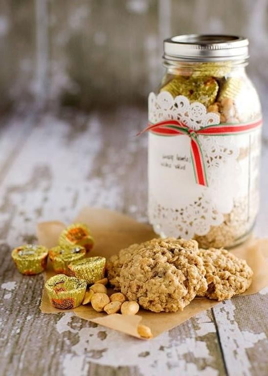 Peanut Butter Cookies in a Jar