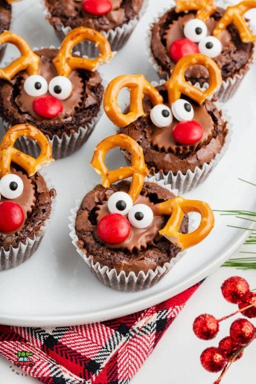 Peanut Butter Cup Christmas Brownies