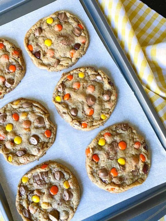 Peanut Butter Monster Cookies with Reese