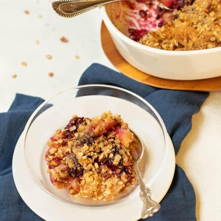 Pear and Blackberry Crisp