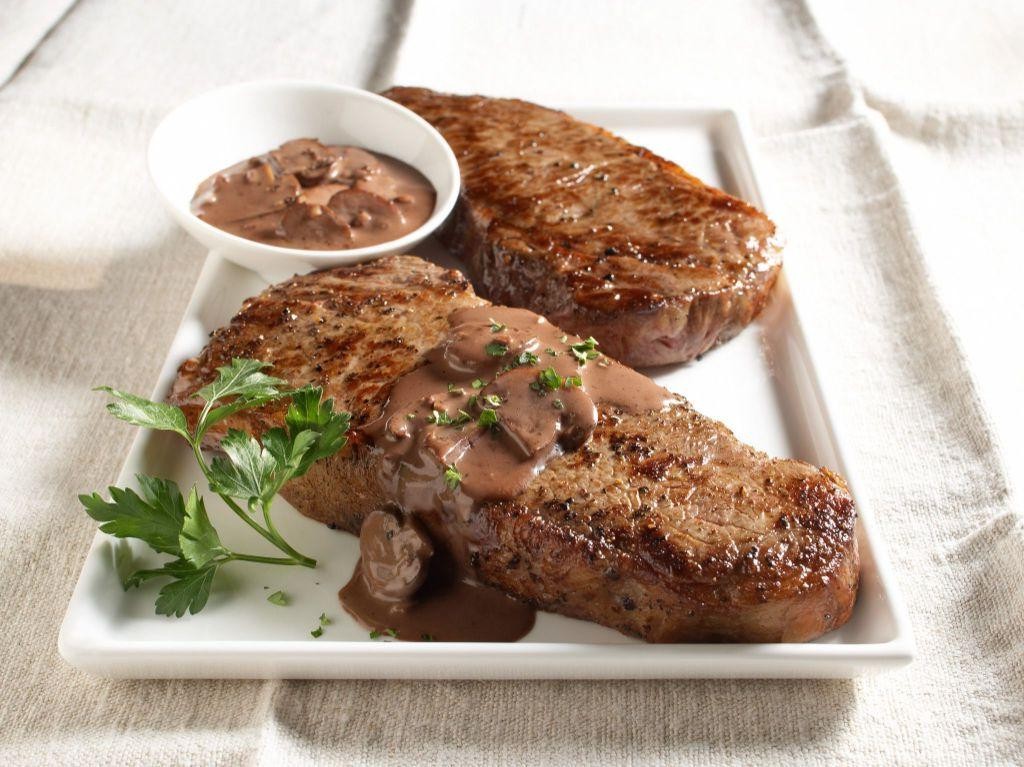 Peppercorn Strip Loin Steak with Red Wine Sauce