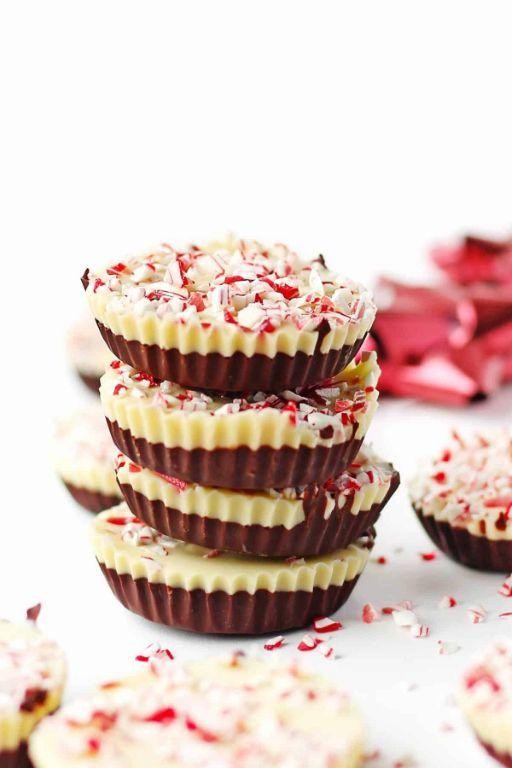 Peppermint Bark Chocolate Cups