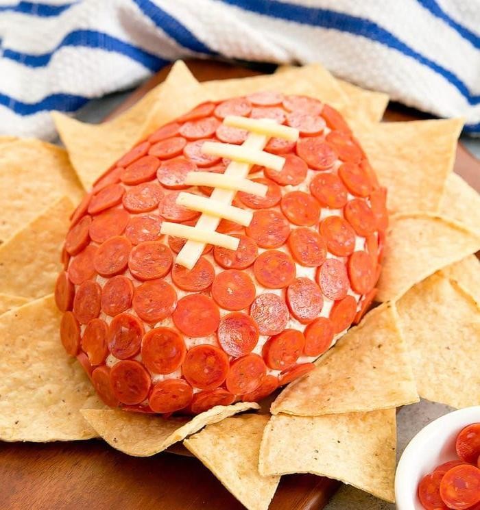 Pepperoni Pizza Cheese Ball