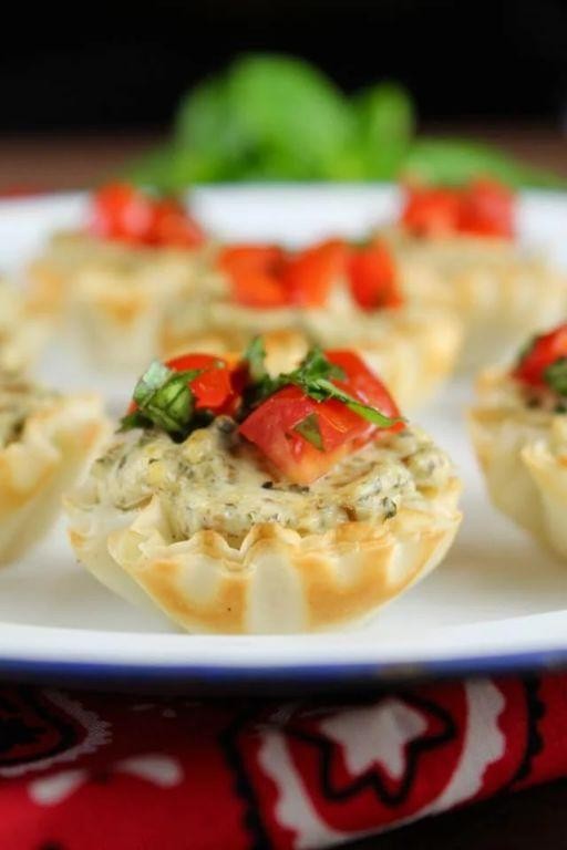 Pesto and Tomato Mini Phyllo Shells