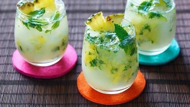 Pineapple Coconut Fizz