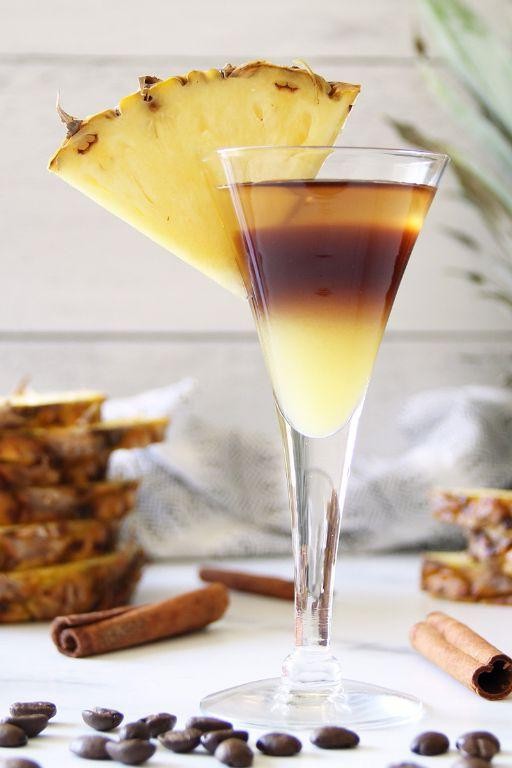 Pineapple Express Rum Shot