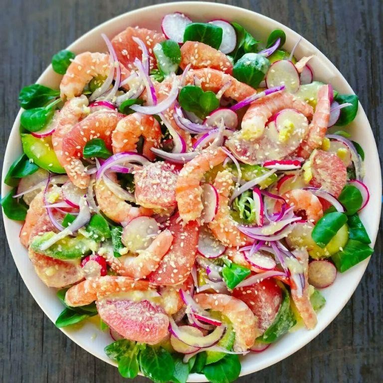 Pink Sauce Avocado Salad