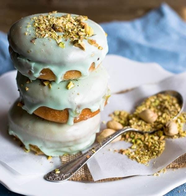 Pistachio Donuts