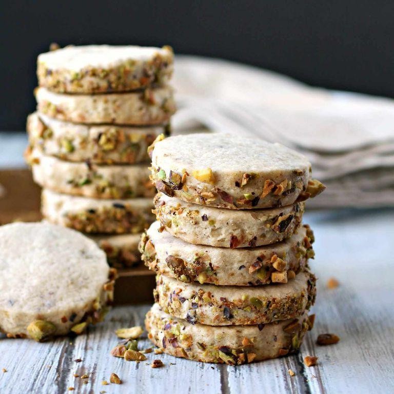 Pistachio and Cardamom Cookies