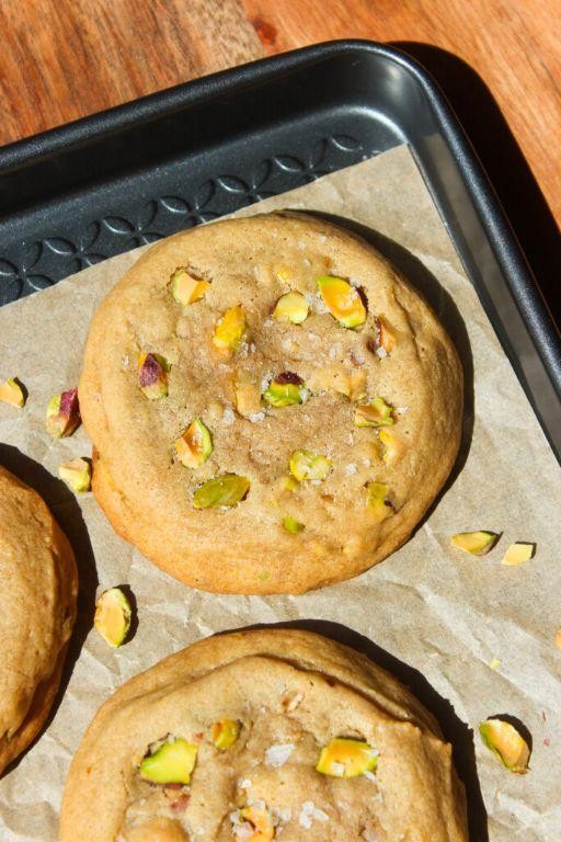 Pistachio and Maple Syrup Cookies