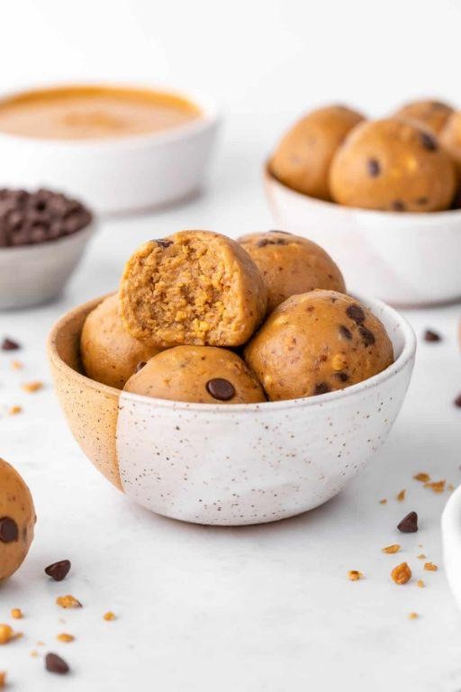 Plant-Based Peanut Butter Protein Balls