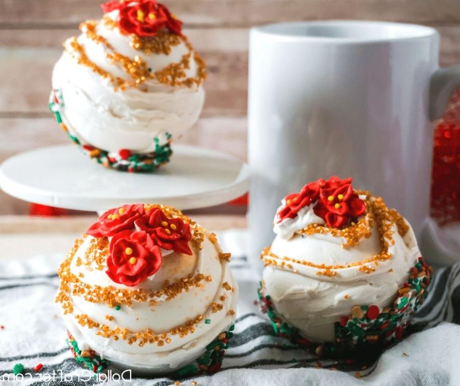 Poinsettia Hot Chocolate