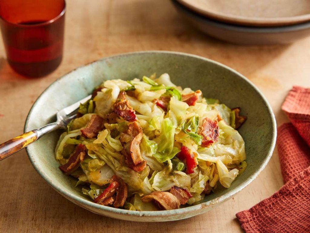 Polish Cabbage and Bacon Stir Fry