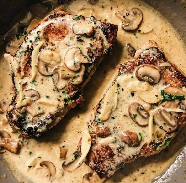 Pork Chops with Cream of Mushroom and Garlic