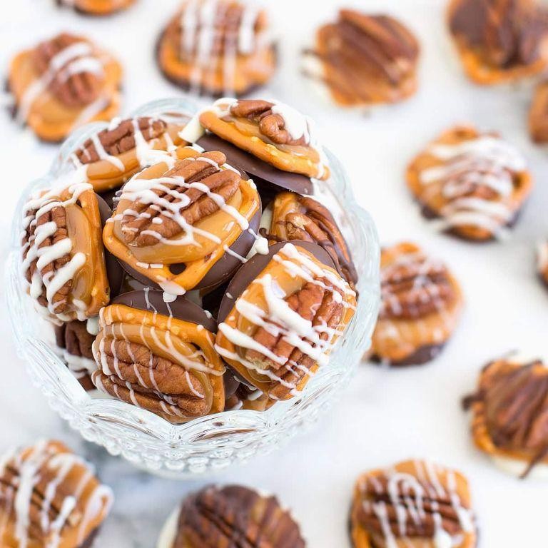 Pretzel Candy Clusters