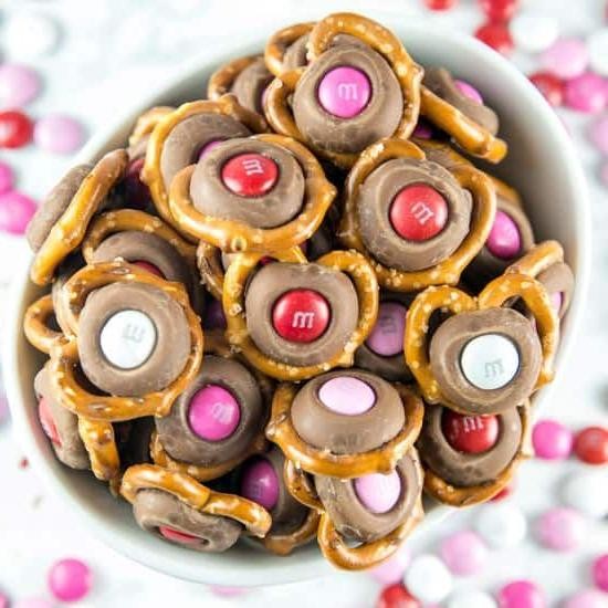 Pretzel Candy with M&Ms
