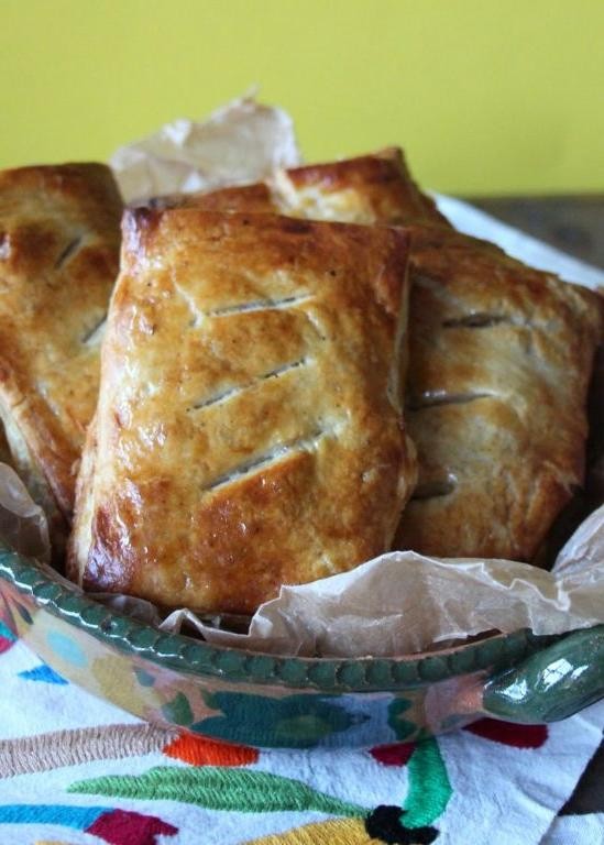 Puerto Rican Pastillos with Pineapple