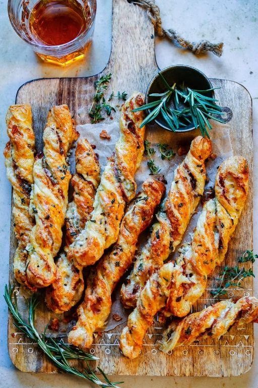 Puff Pastry Brie and Prosciutto Twists