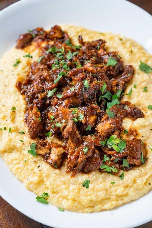 Pulled Pork and Cheese Grits