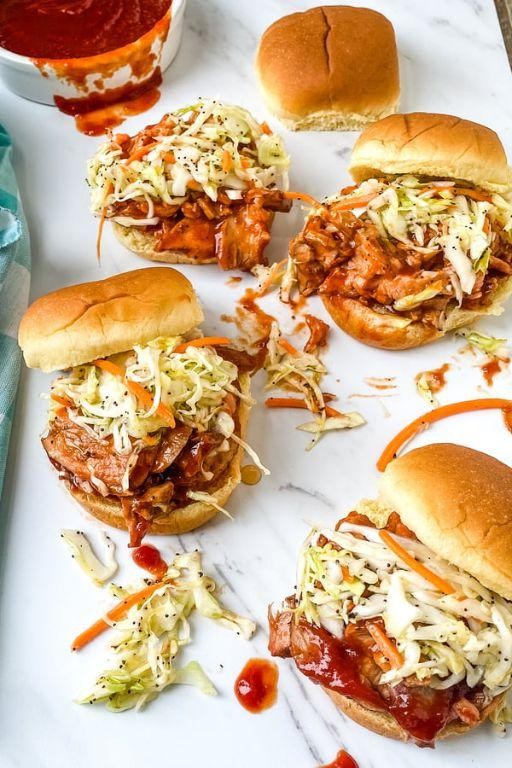 Pulled Pork and Coleslaw Sliders