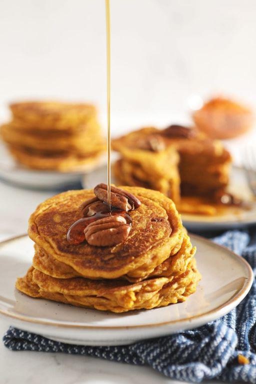 Pumpkin Spice Buttermilk Pancakes