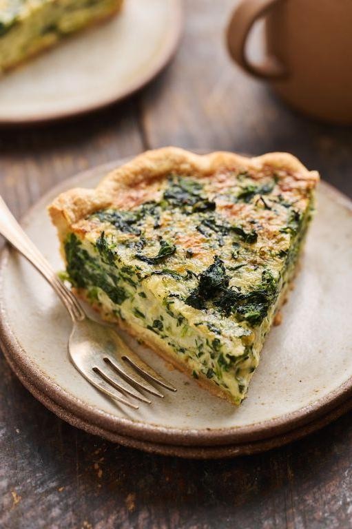 Quiche with Mozzarella and Spinach