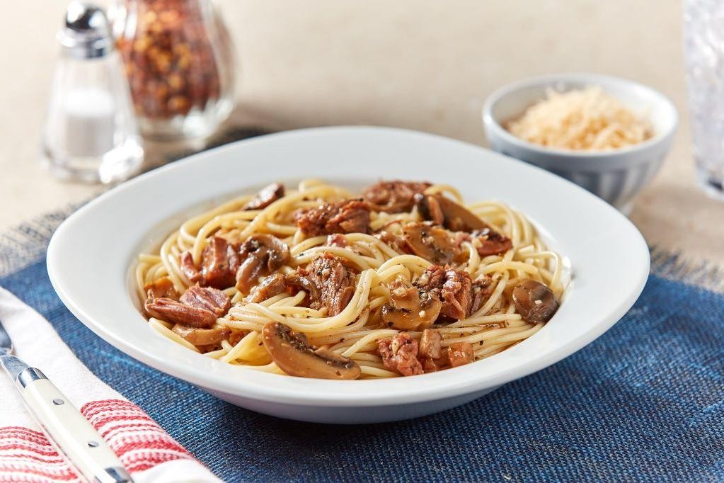 Quick Canned Roast Beef and Mushroom Pasta